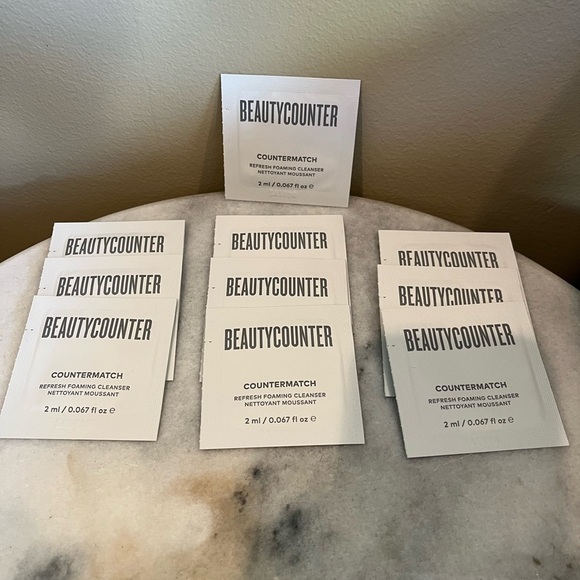 Beautycounter Countermatch Refresh
Foaming Cleanser samples - Picture 3 of 3